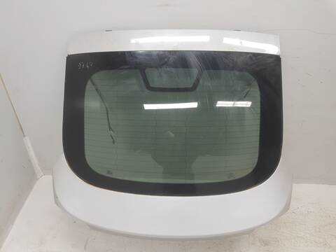 Portón Renault Arkana TECHNO 113CV 83KW