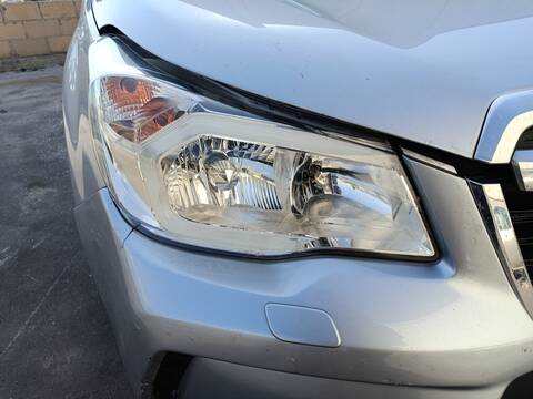 Faro Derecho Subaru Forester EE20