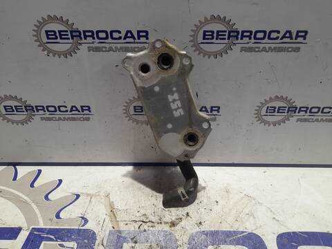 Foto 3ª: Radiador Aceite Toyota Corolla 2.2 D-CAT 177CV 130KW [D/ 2AD-FHV] (2006)