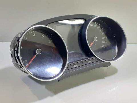 Foto 1ª: Cuadro de Instrumentos Volkswagen Polo ADVANCE BLUEMOTION 90CV 66KW [CJZC] (2014)