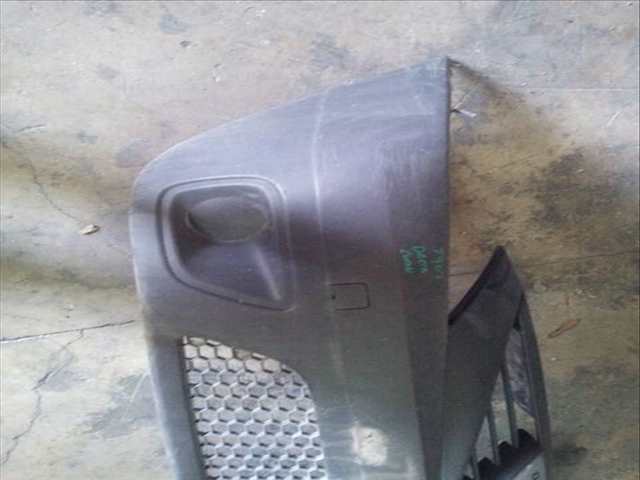 Foto 3ª: Paragolpes Delantero Dacia Logan BASICO 68CV 50KW [K9K K7] (2012)