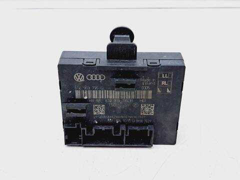 Foto 1ª: Modulo Confort BCM Audi A4 2.0 16V TDI CLEAN DIESEL 150CV 110KW [CJCD] (2014)