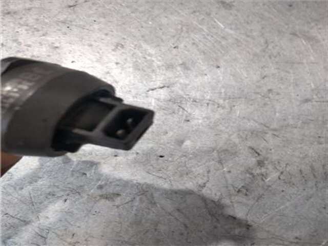 Foto 3ª: Inyectores Volkswagen Golf 1.9 ADVANCE [1.9 LTR. - 77 KW TDI] [BXE]