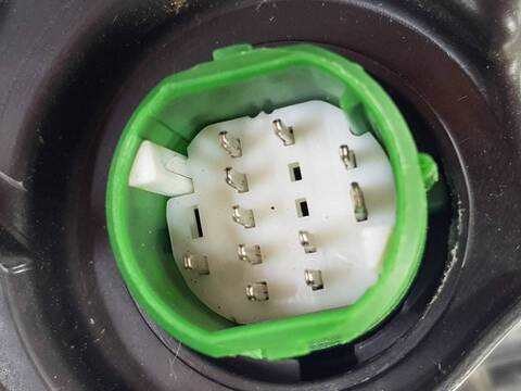 Foto 2ª: Faro Derecho Jeep Avenger ALTITUDE
