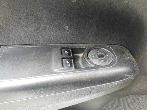 Botonera Elevalunas Ford Tourneo XWCB