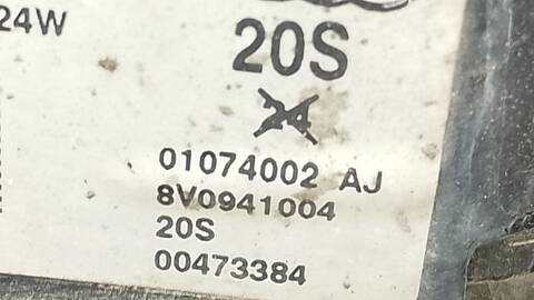 Foto 3ª: Faro Derecho Audi A3 AMBIENTE 110CV 81KW [CRK] (2014)