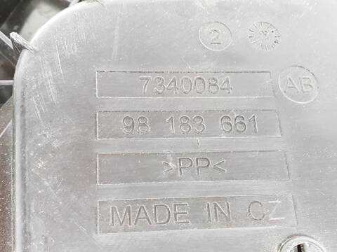 Foto 3ª: Deposito AdBlue Peugeot Expert PREMIUM LONG (1996)