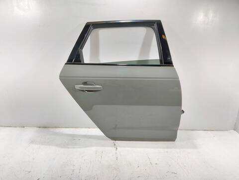 Foto 3ª: Puerta Trasera Derecha Audi A4 ADVANCED EDITION QUATTRO 272CV [CRTC] (2015)