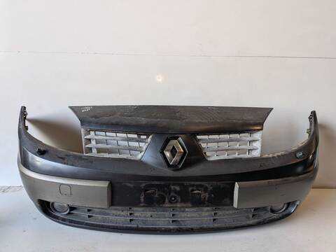 Foto 3ª: Paragolpes Delantero Renault Scenic AUTHENTIQUE 1.9 DCI DIESEL 120CV (2003)