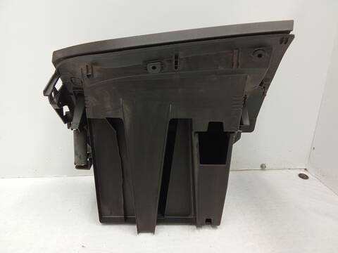 Foto 3ª: Guantera Ford Focus 1.6 TI 125CV 92KW [PNDA,PNDD] (2014)