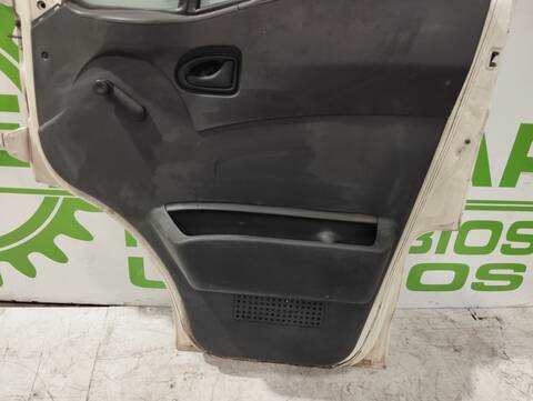 Foto 2ª: Puerta Delantera Derecha Iveco Daily 2.8 DIESEL CAT 106CV 78KW CAJA CERRADA [D/ 8140] (1999)