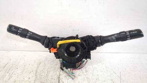 Foto 2ª: Mando Multifuncion Toyota Auris 1.6 ZRE151_) 124CV 91KW [1ZR-FE] (2007)