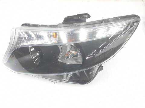 Foto 3ª: Faro Izquierdo Mercedes Vito 109-111 CDI LANG 447.601) (2014)