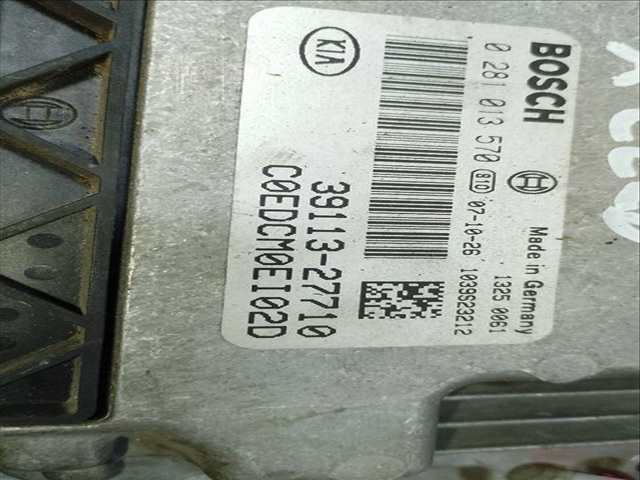 Foto 3ª: Centralita Motor ECU Kia Ceed EMOTION 140CV 103KW [D4EA] (2008)