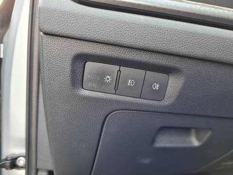 Foto 1ª: Mando Luces Skoda Octavia AMBITION 116CV 85KW [DTRD] (2022)
