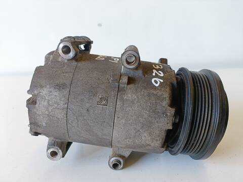 Foto 2ª: Compresor Aire Acondicionado Ford Fiesta UGJC (2014)
