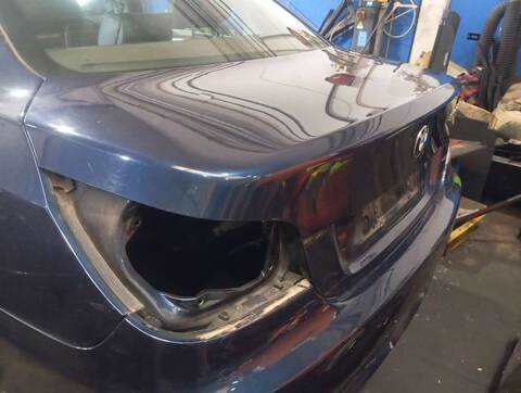 Foto 2ª: Maletero Bmw Serie 5 518 3.0 TD CAT BERLINA 235CV 173KW [306D3] (2008)