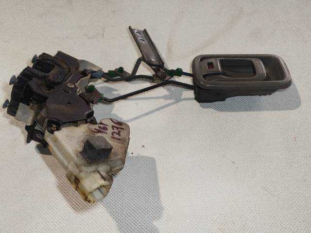 Foto 2ª: Cerradura Maletero Portón Nissan Patrol 2.8 TD [RD28ETI] (1999)