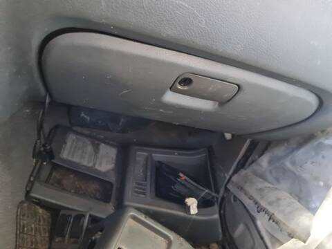 Foto 1ª: Guantera Suzuki Santana V04V 87CV [RHF] (2006)
