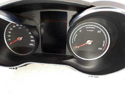 Foto 2ª: Cuadro de Instrumentos Mercedes Clase V 200 2.1 CDI CAT 136CV 100KW (2014)