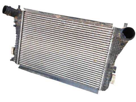 Foto 3ª: Intercooler Volkswagen Passat 2.0 TDI (2010)