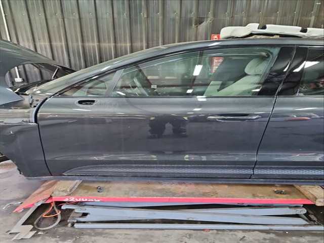 Puerta Delantera Izquierda Porsche Macan GTS 95BBL1) 380CV 280KW