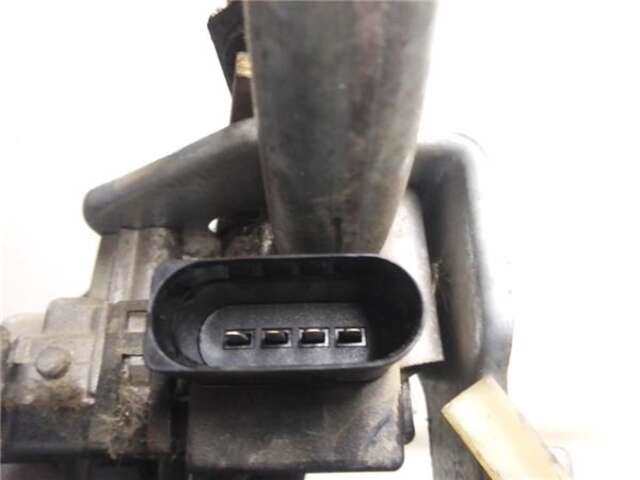 Foto 3ª: Motor Limpia Delantero Audi A4 1.9 TDI (96 KW) [1.9 LTR. - 96 KW TDI] [AWX]