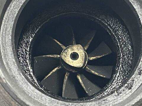 Foto 2ª: Turbocompresor Volkswagen Touran BXE (2010)