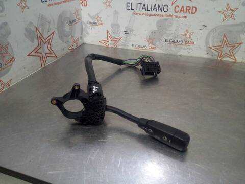 Foto 1ª: Mando Multifuncion Mercedes Clase C 160 180 202.018) BERLINA 122CV 90KW [G 111] (1993)