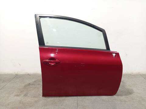 Foto 2ª: Puerta Delantera Derecha Toyota Auris 1.4 D-4D NDE150_) 90CV 66KW [1ND] (2010)