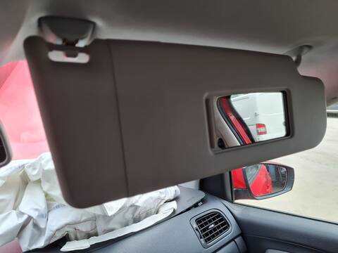 Parasol Derecho Volkswagen Polo ADVANCE 75CV 55KW