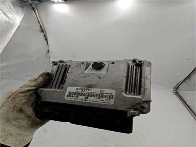 Foto 2ª: Centralita Motor ECU Chevrolet Lacetti 2.0 CDX [2.0 LTR. - 89 KW DIESEL CAT] [Z20S]