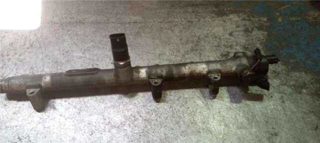 Foto 2ª: Rampa Inyectora Kia Carens 2.0 CRDI [D4EA]