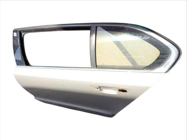 Foto 2ª: Puerta Trasera Izquierda Skoda Superb 2.0 TDI (2008)