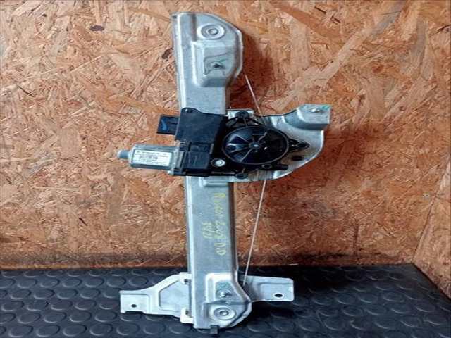 Elevalunas Eléctrico Delantero Derecho Peugeot 2008 1.2 12V E 82CV