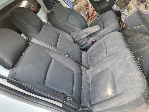 Asiento Delantero Derecho Renault Trafic AUTHENTIQUE 121CV