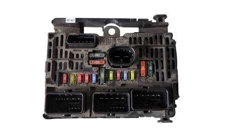 Caja Reles Fusibles Citroen C5 1.6 HDI CAT 9HY - DV6TED4) 109CV