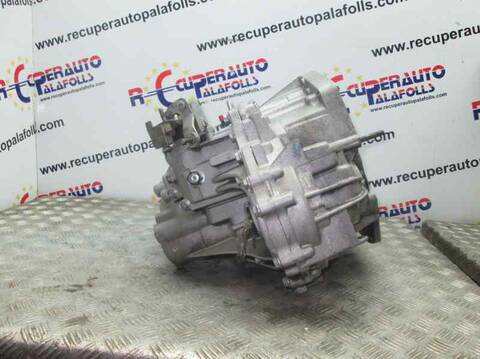 Foto 2ª: Caja Cambios Nissan Primera BERLINA (2001)