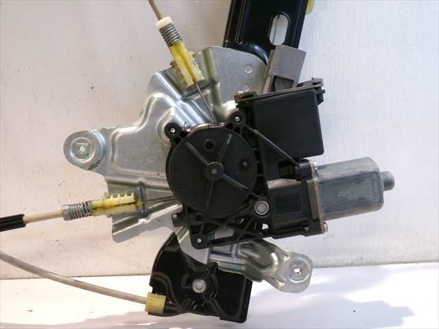 Foto 2ª: Elevalunas Eléctrico Delantero Derecho Opel Insignia 2.0 CDTI 2008-2013 [A20DTH] (2010)