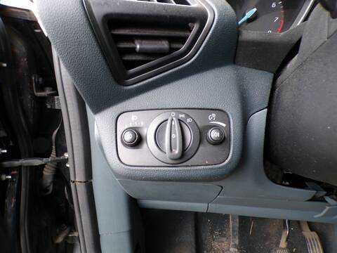 Mando Luces Ford C Max PNDA CB7)
