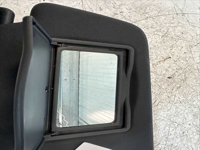 Foto 3ª: Luna parabrisas Land Rover Discovery 180 CV 132KW [204DTD]
