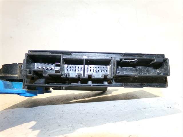 Foto 4ª: Elevalunas Eléctrico Trasero Derecho Seat Exeo 2.0 TDI 2009-2013 [CAG] (2009)