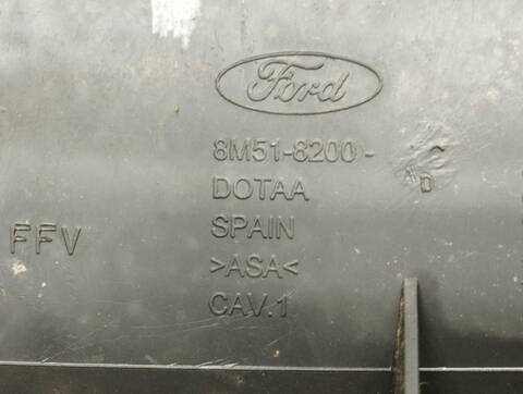 Foto 3ª: Rejilla Delantera Ford Focus TREND TURNIER 115CV 85KW [KKDA] (2008)
