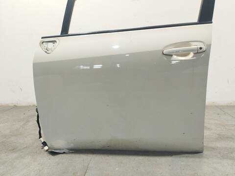 Foto 3ª: Puerta Delantera Izquierda Toyota Verso 1.6 D4-D WAR20_) 112CV 82KW [1WW] (2015)