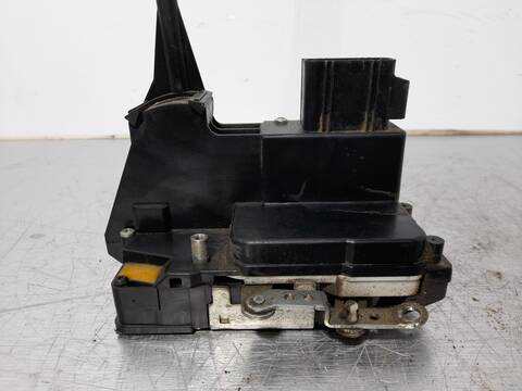 Cerradura Puerta Trasera Derecha Ford Fiesta 1.4 TDCI CAT 68CV 50KW