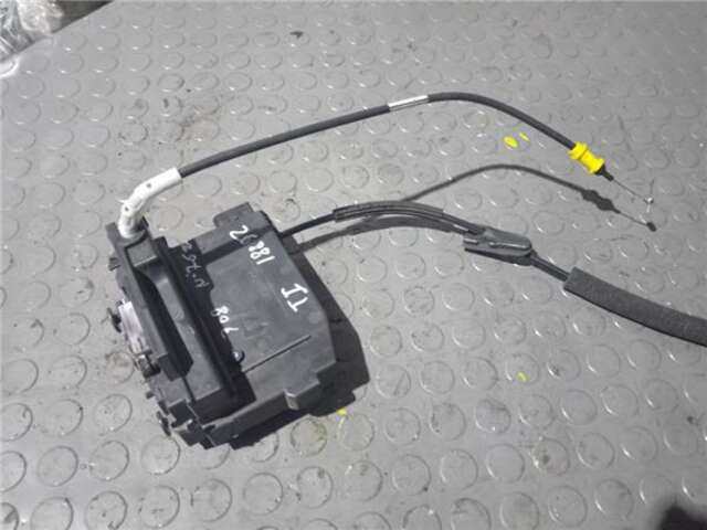 Foto 3ª: Cerradura Puerta Trasera Izquierda Peugeot 308 1.6 STYLE [1.6 LTR. - 88 KW BLUE-HDI FAP] [BHZ (DV6FC)]