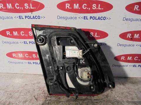 Foto 2ª: Piloto Portón Derecho Nissan Almera 1.5 16V CAT 90CV 66KW [QC15] (2001)