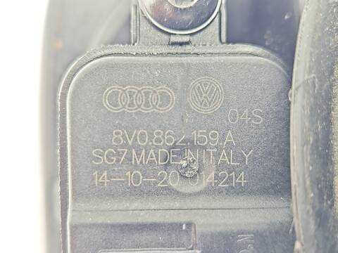 Foto 4ª: Tapa Exterior Combustible Audi Q3 35 TDI BASICO 150CV 110KW [DTSB] (2021)
