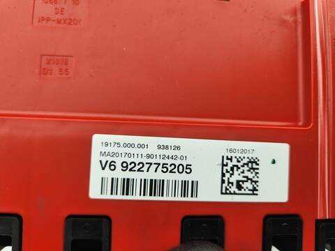 Foto 2ª: Caja Reles Fusibles Bmw Serie 1 114 118D 150CV 110KW [B47D20A] (2017)