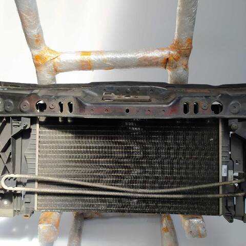 Foto 3ª: Paragolpes Delantero Mercedes Sprinter 211 CDI 906.611 906.613) FURGONETA (2006)